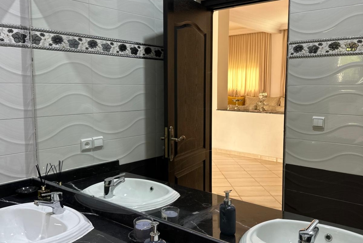 568b9ac6 Dcf4 420e Bb10 6daed851db79