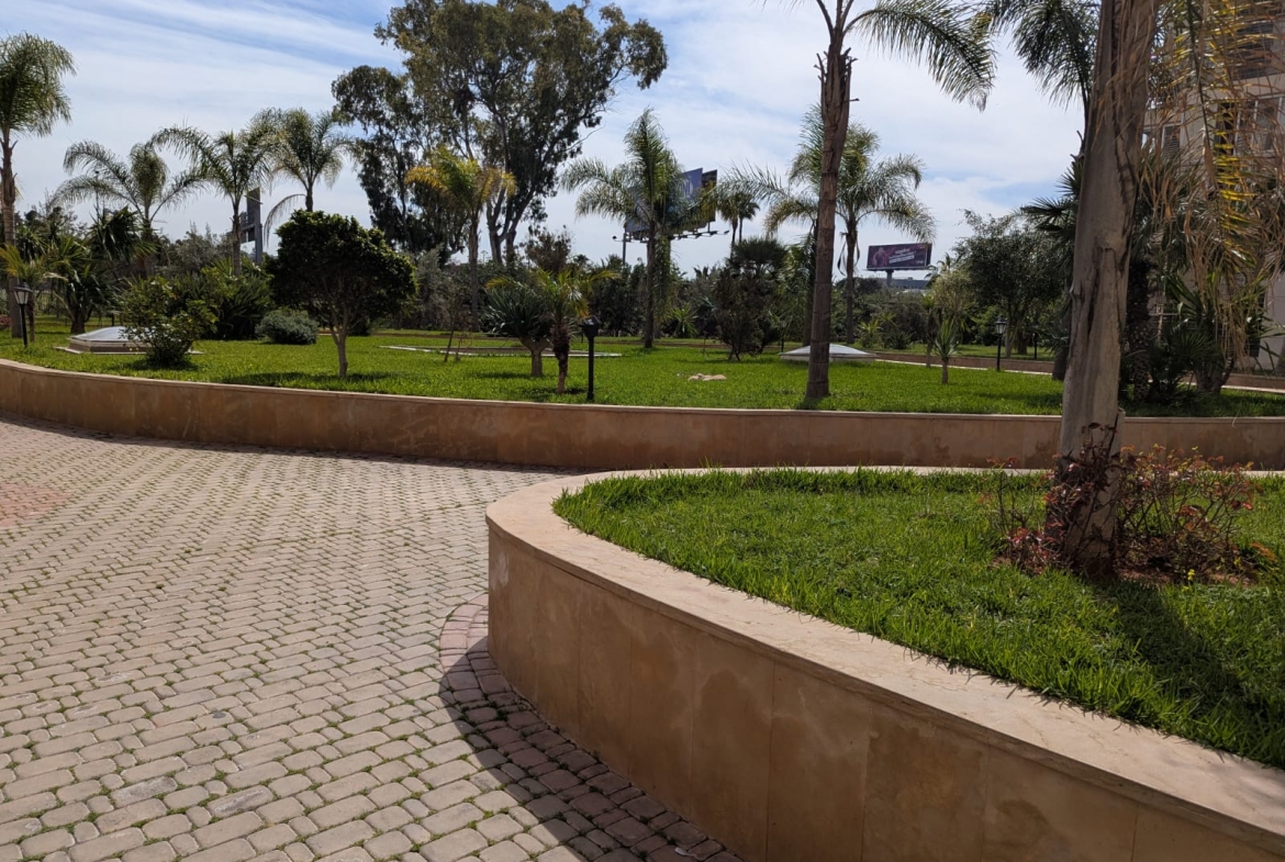 688af8ad 3e83 4802 84aa 61770ab4c036