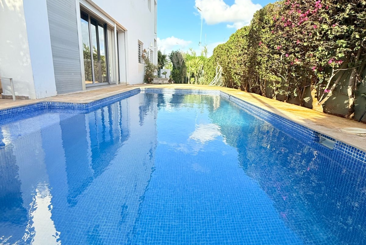 8fe5eb9d 97a9 4966 8ab0 B520f71a035d