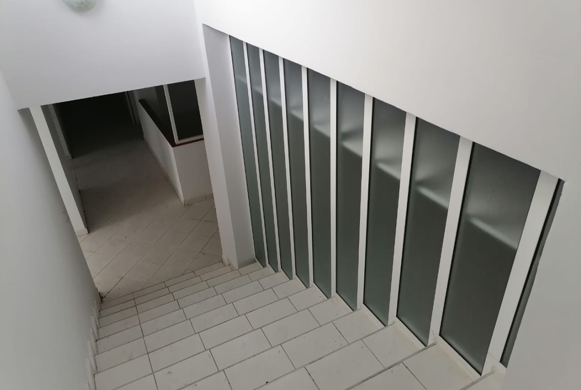 80ad5ce9 Ed48 43e6 B281 F310ed729a39