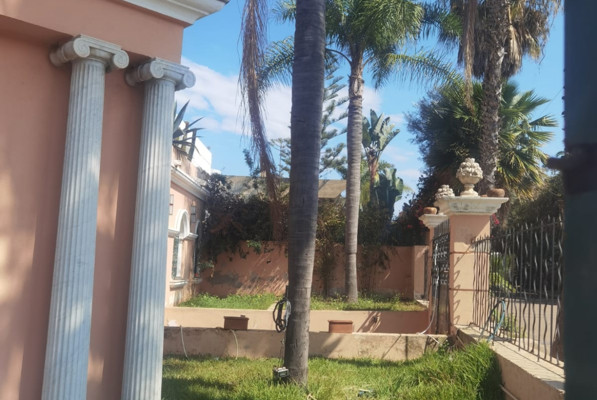 262d275d 8692 403b A9dc B99a0ea9ab94