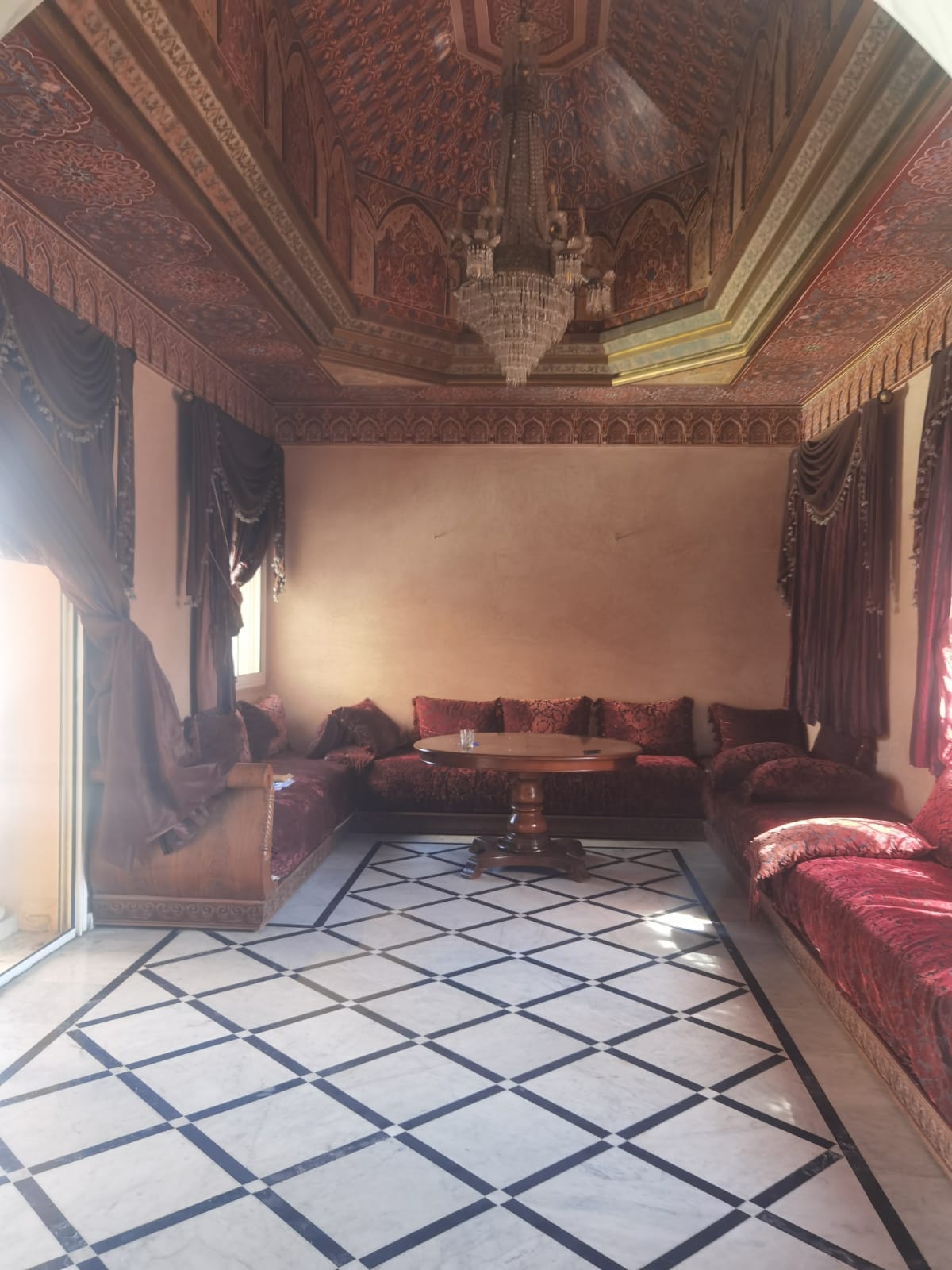 2dc081ce 1c66 4894 B044 89aafc7b83ee