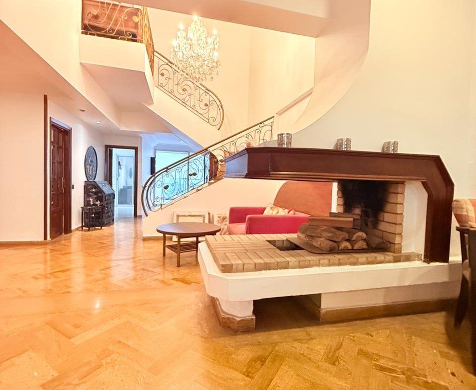 5c5044e4 010b 43bf Bb02 0624dba1a267