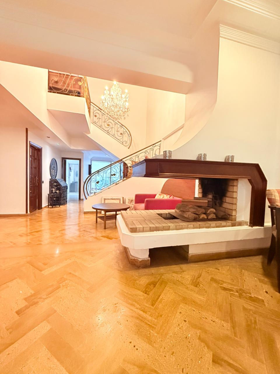 5c5044e4 010b 43bf Bb02 0624dba1a267