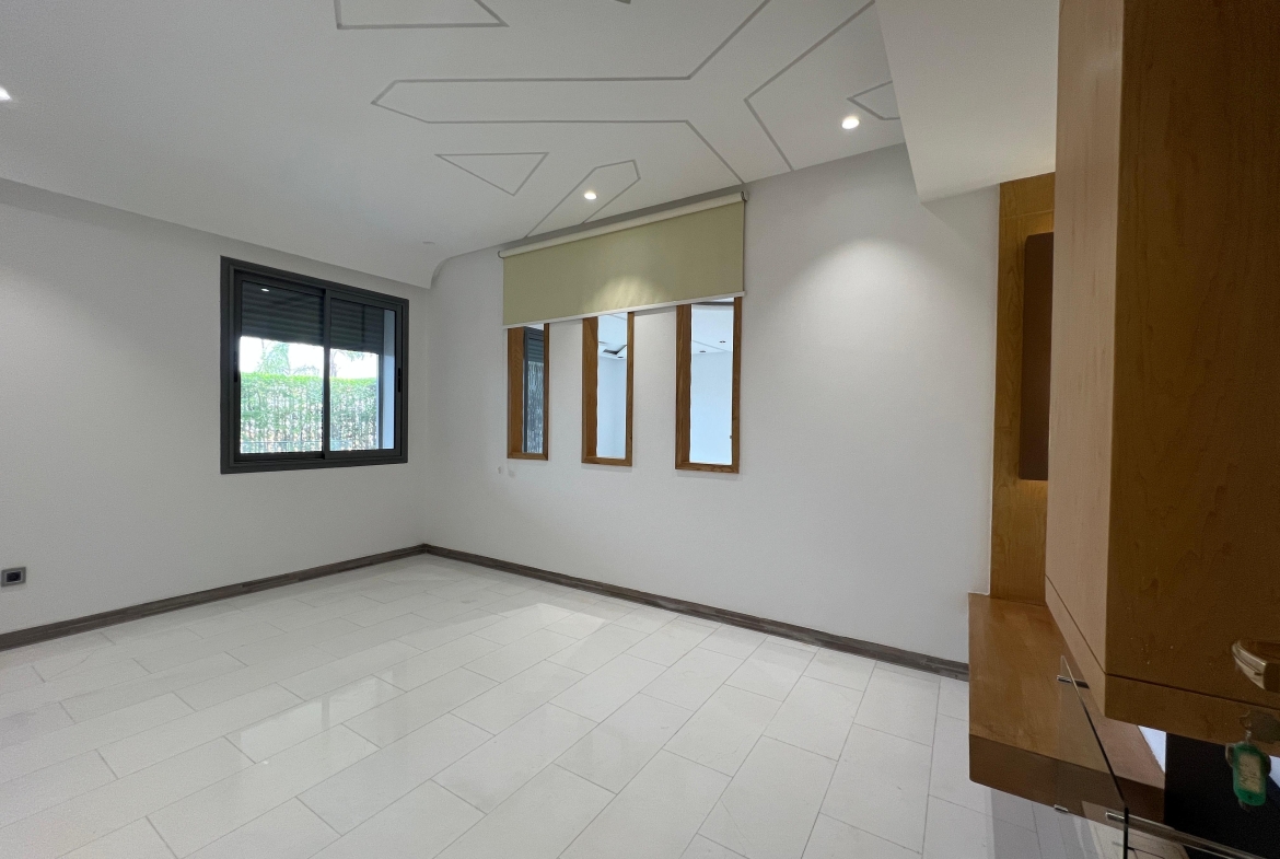 Whatsapp Image 2025 07 10 At 10.44.47 (4)