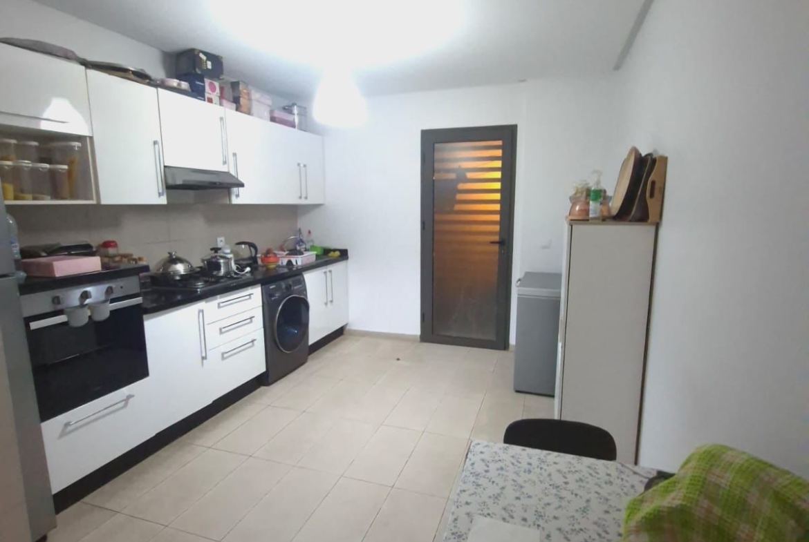 09ef6b8f F475 40be 9ad2 42eb592c6512