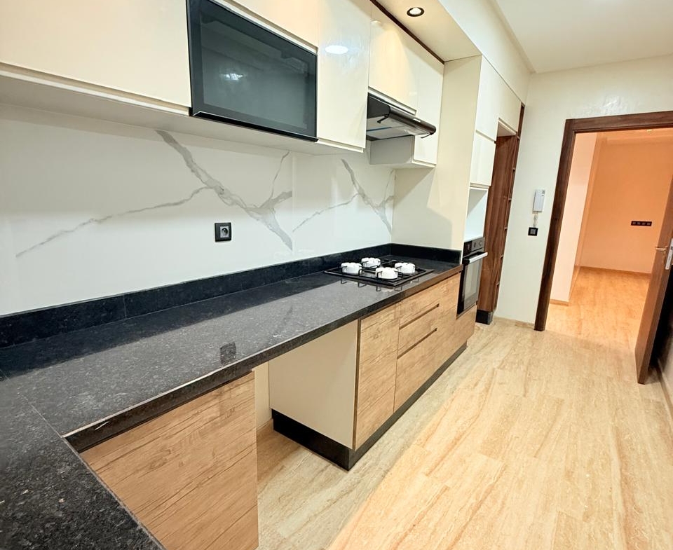 7dab7658 C816 47e2 8d9c 0b2ec77e72c2