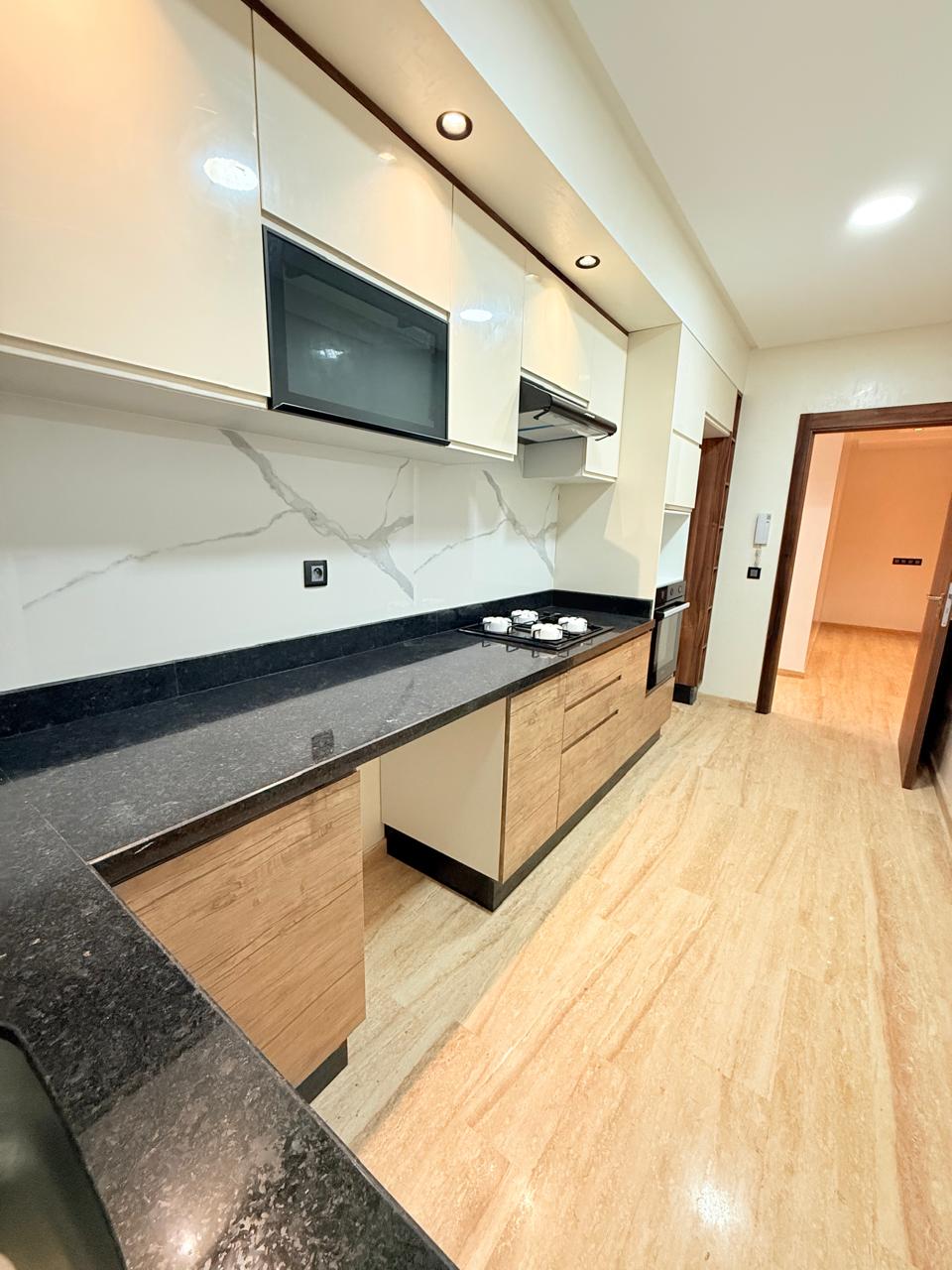 7dab7658 C816 47e2 8d9c 0b2ec77e72c2