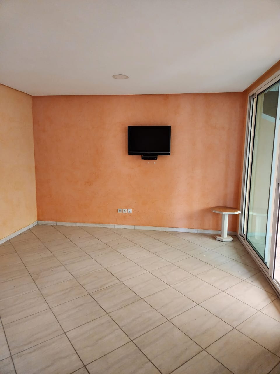 A0bdd5bd 1556 441a B3bf Ddf39228f54a