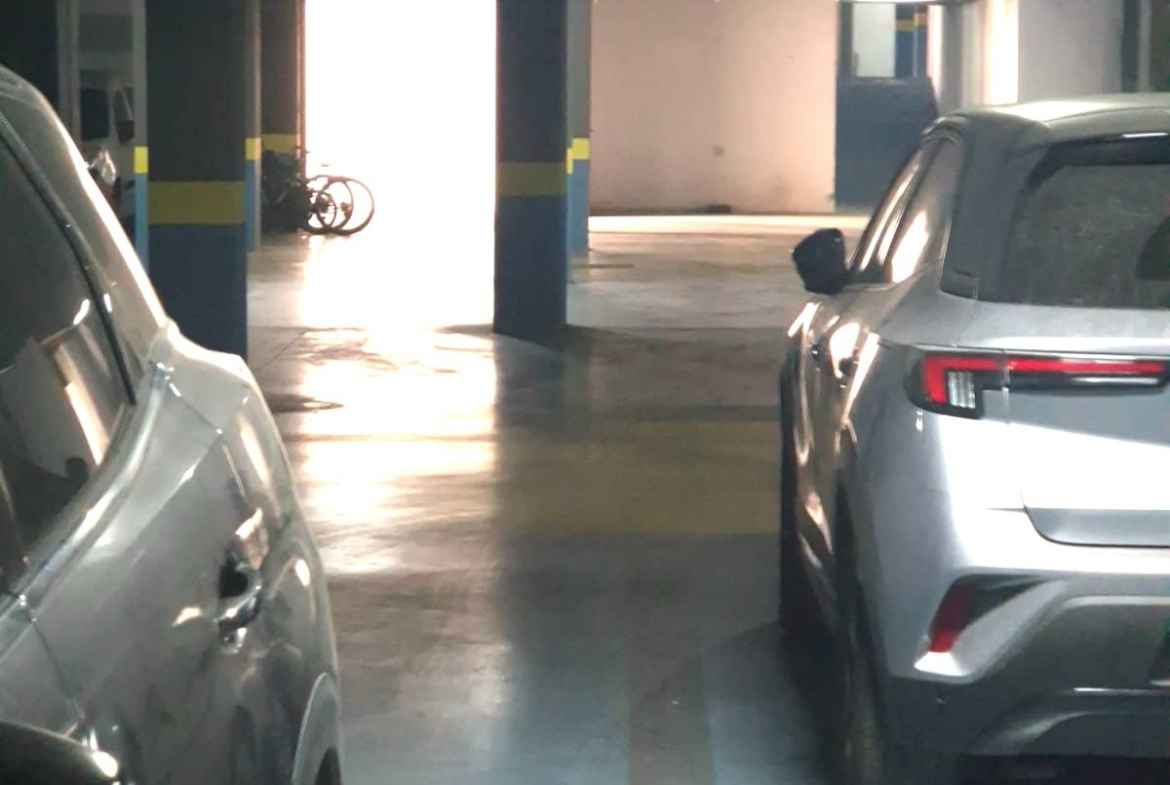 Bdb4182e 7b63 499e 9eb8 C79f77515b8d