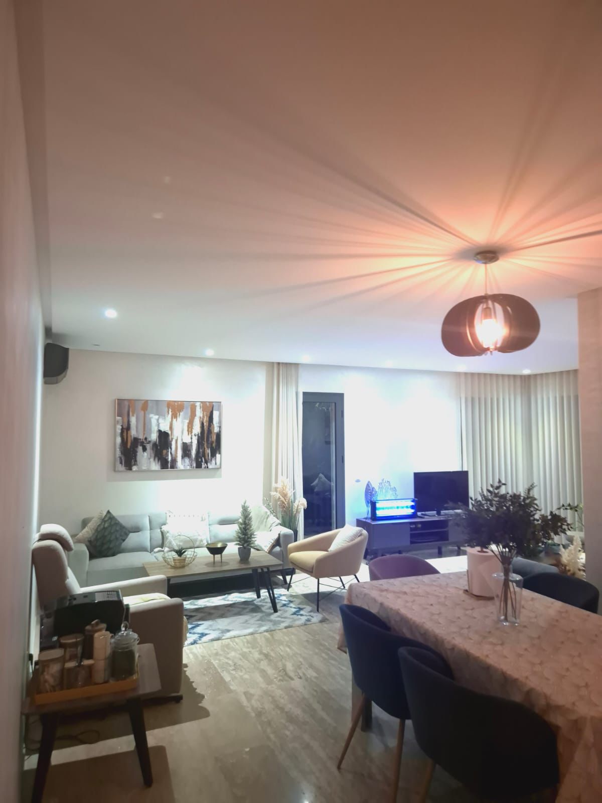 Ccd1d63e B0ab 4b90 8bc9 006bf45d85ab