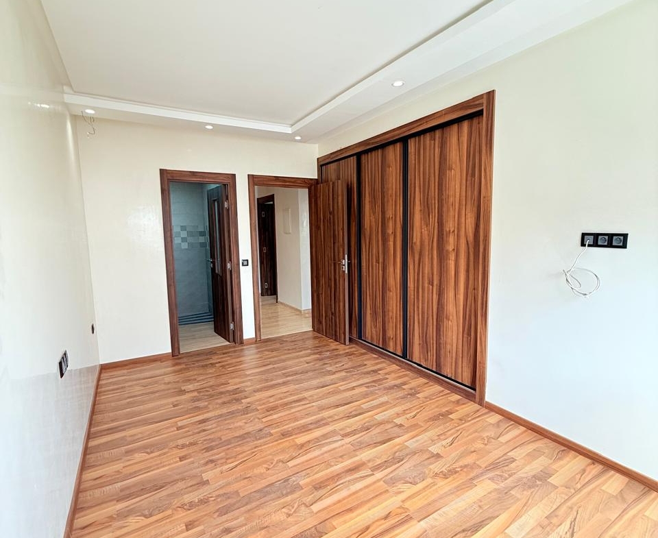 Cec84a7c 846f 4b19 B7ce F3b38ba9e463