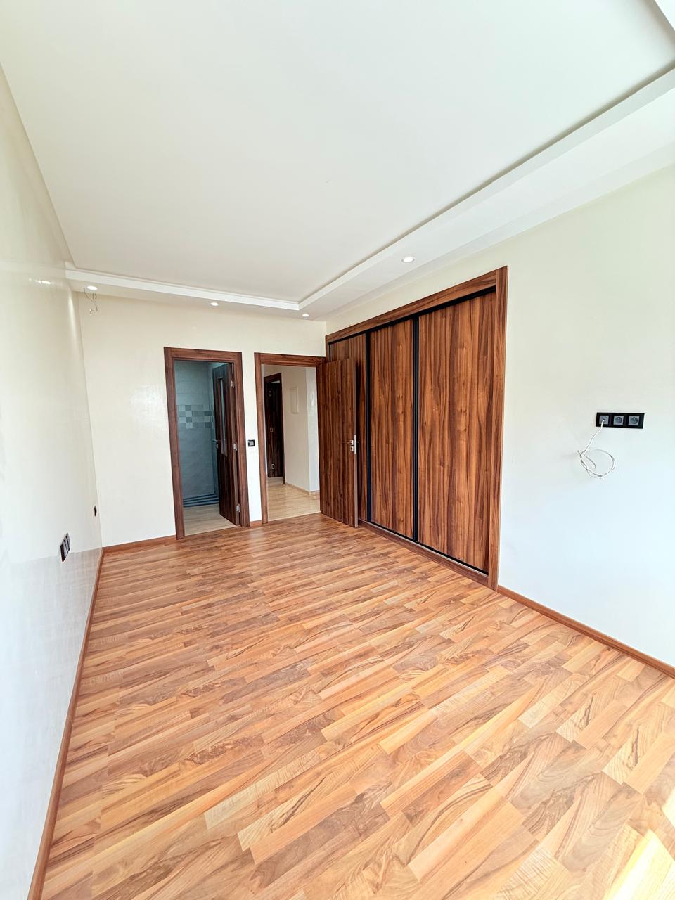 Cec84a7c 846f 4b19 B7ce F3b38ba9e463