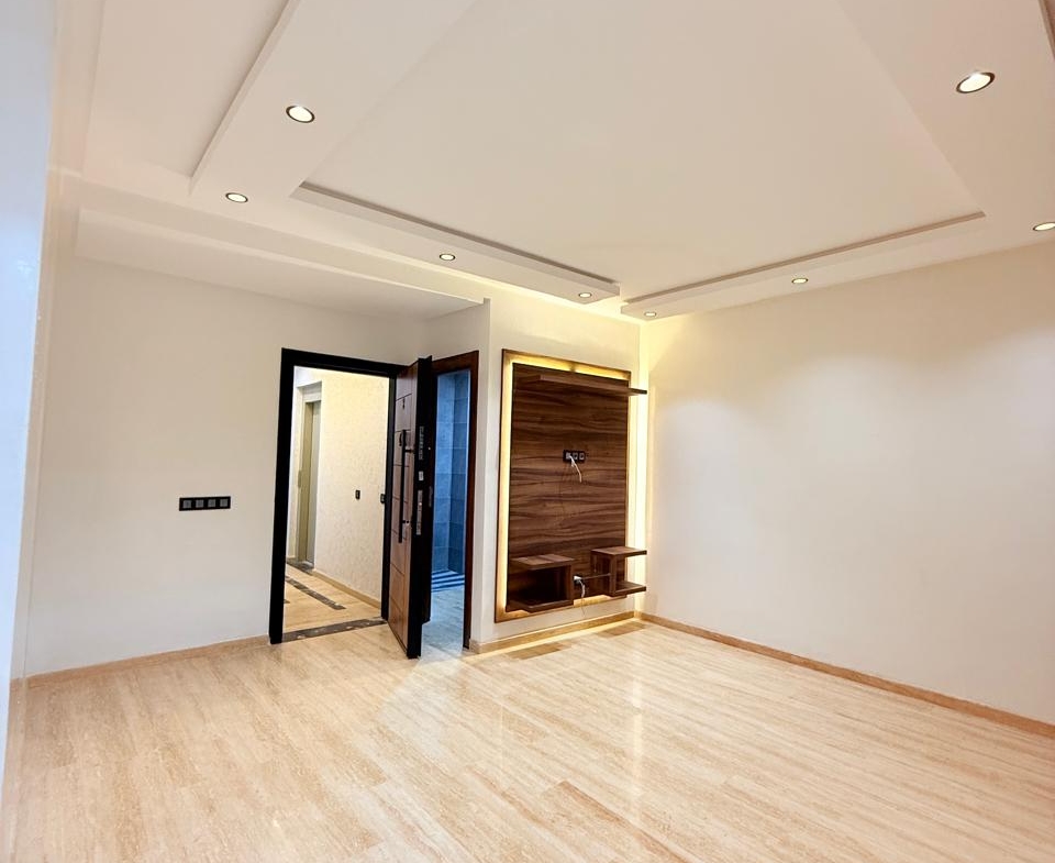 E5e71247 37b1 42f3 9dc8 Fe5c47739b58