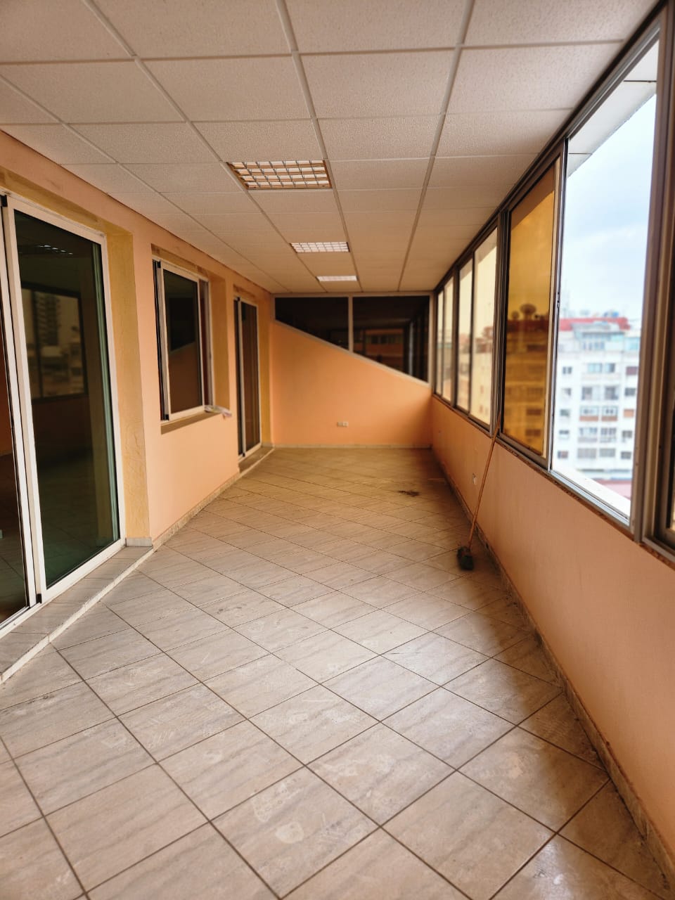 F31ac9de B245 4307 99f5 180c18e42fa0