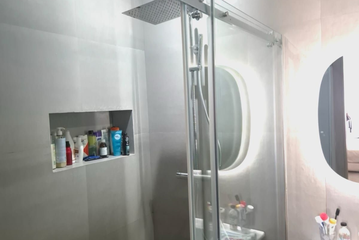 F83adc63 D4c6 4872 9c2c 39c1cf3961d3