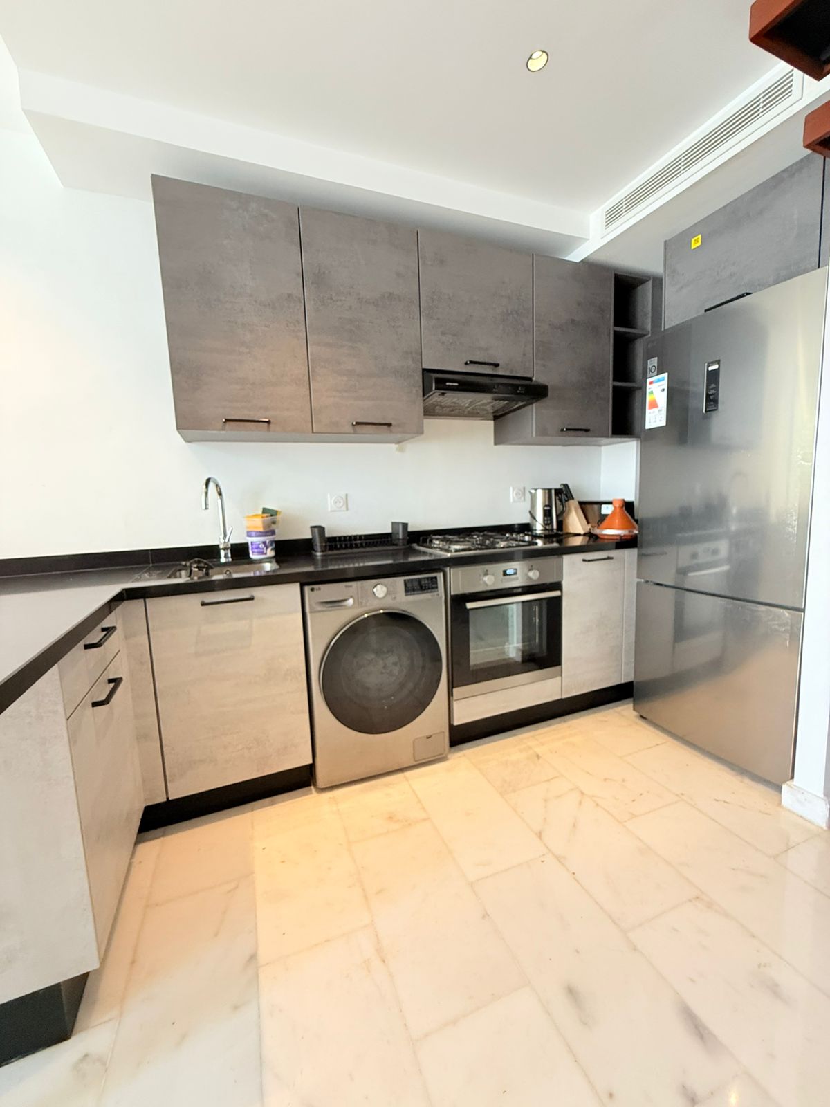 1da32724 5bea 42aa 8d2b Bc3c679e4c08