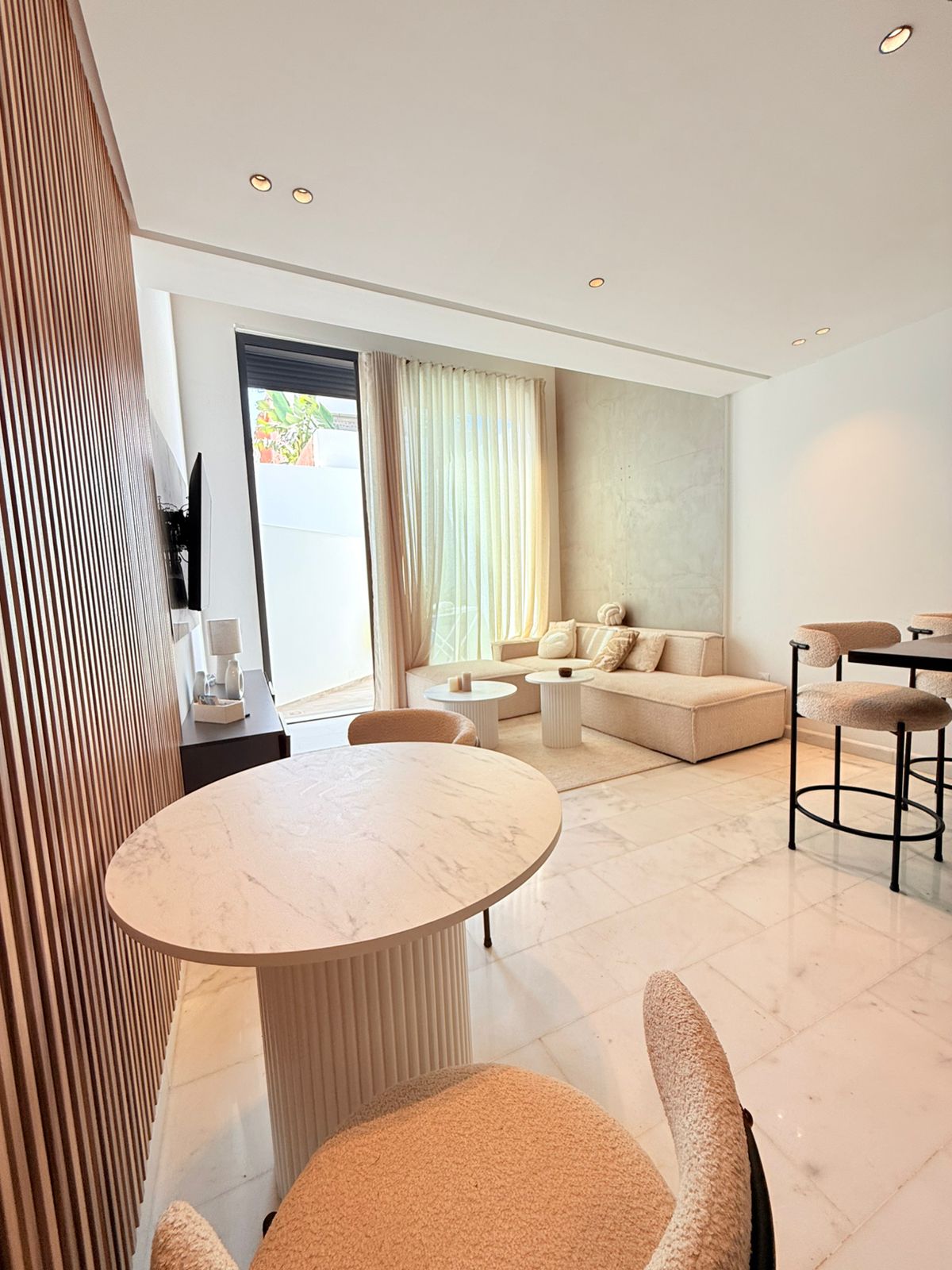 503d37e3 4487 47e0 Adf1 Cf467f957197