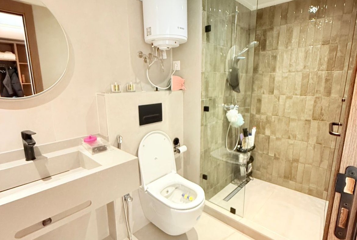 50cfe8c1 Db1c 4799 92cd F140e6ca8279