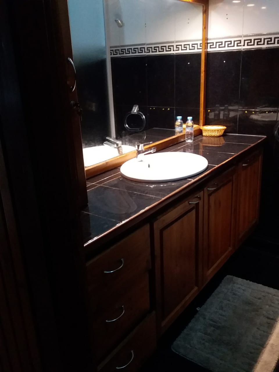 8beaea9b E7fa 4bb2 960a B2dc8374ba60