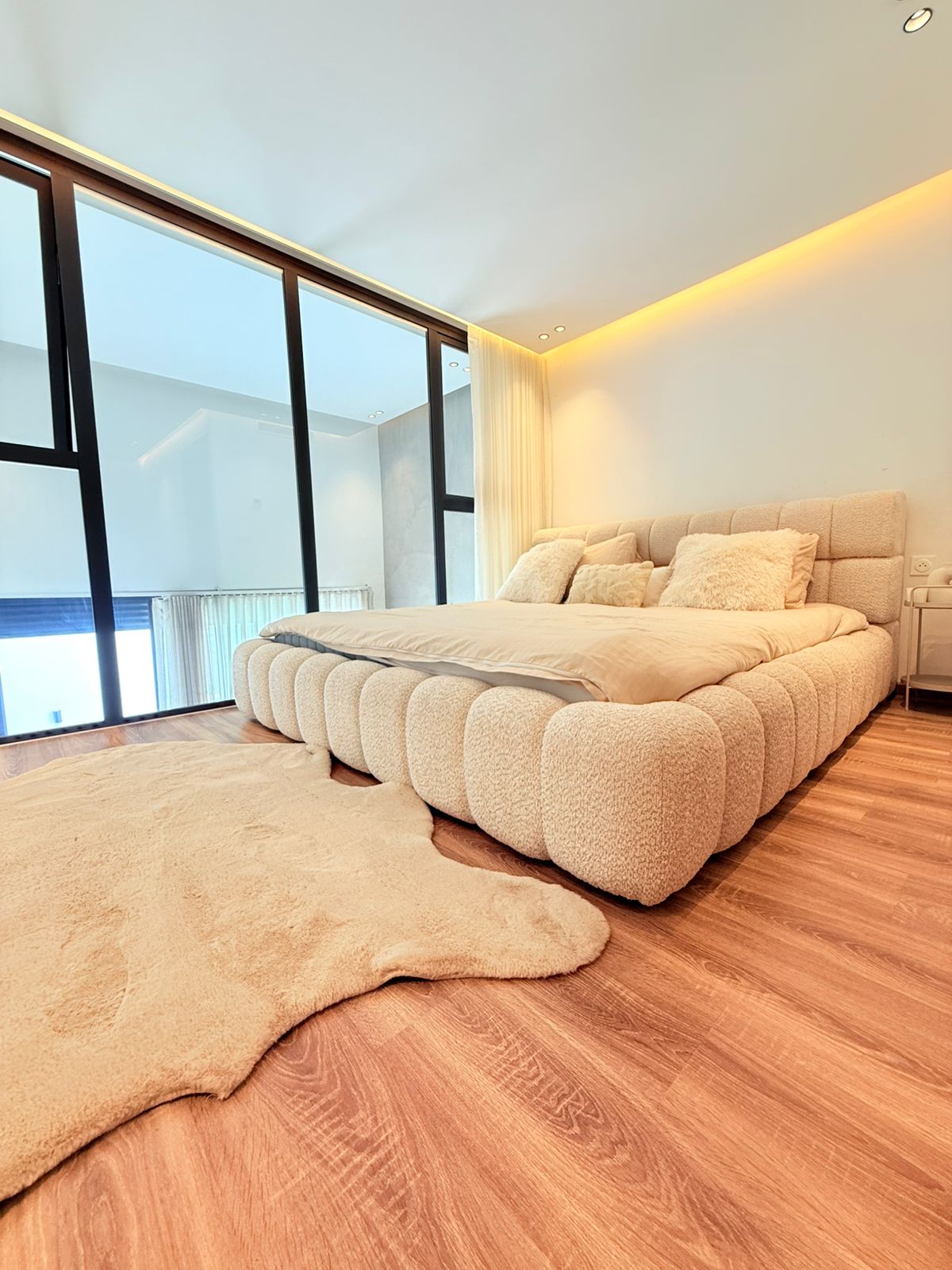 9c303a64 9772 483c Ba7b 7f06e1f856e2