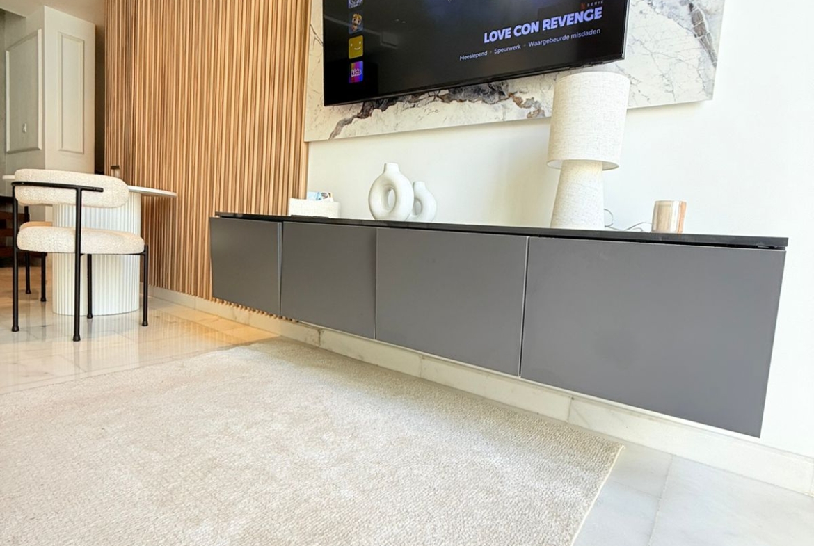 E23808b2 B847 4641 A928 60235503927e