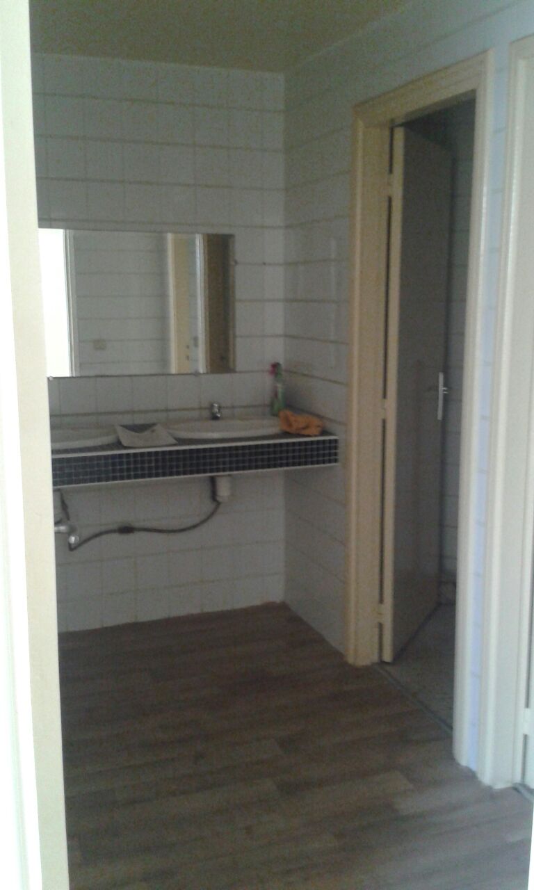 Ffc96872 704c 4563 B107 09e5a31f7966