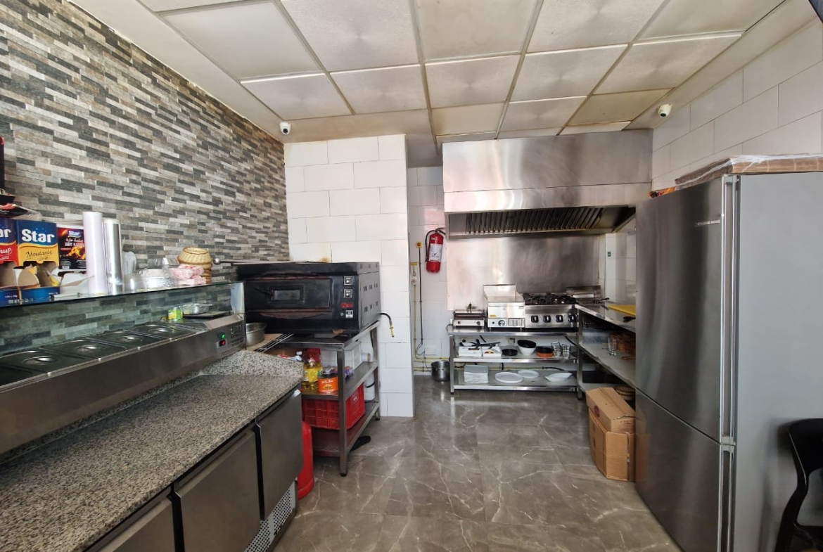 09711798 0b87 486c Aed8 584568a3aa0b