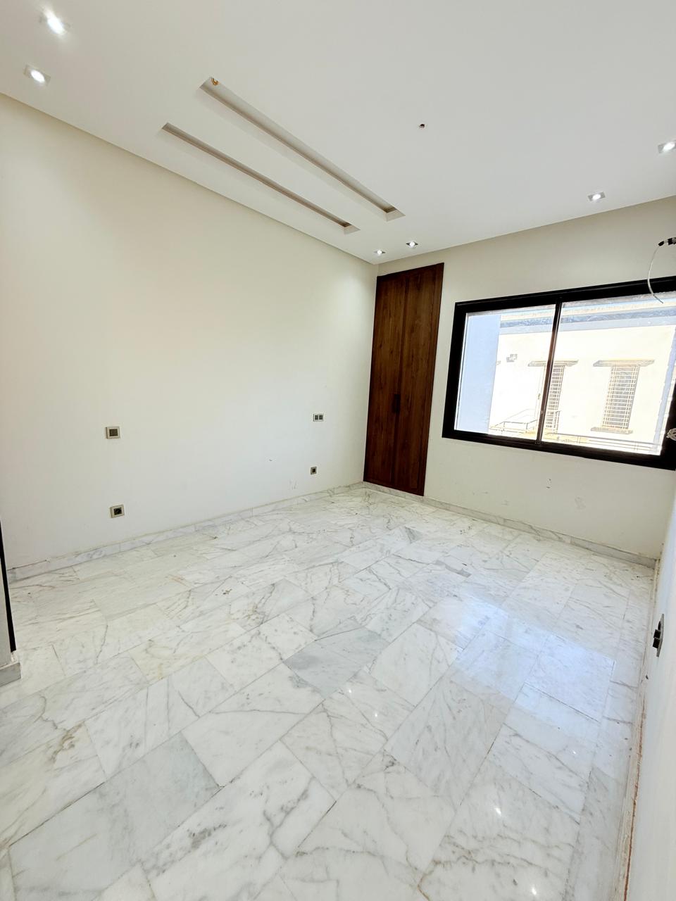 879113a5 28ee 4035 A995 069ca3531c42