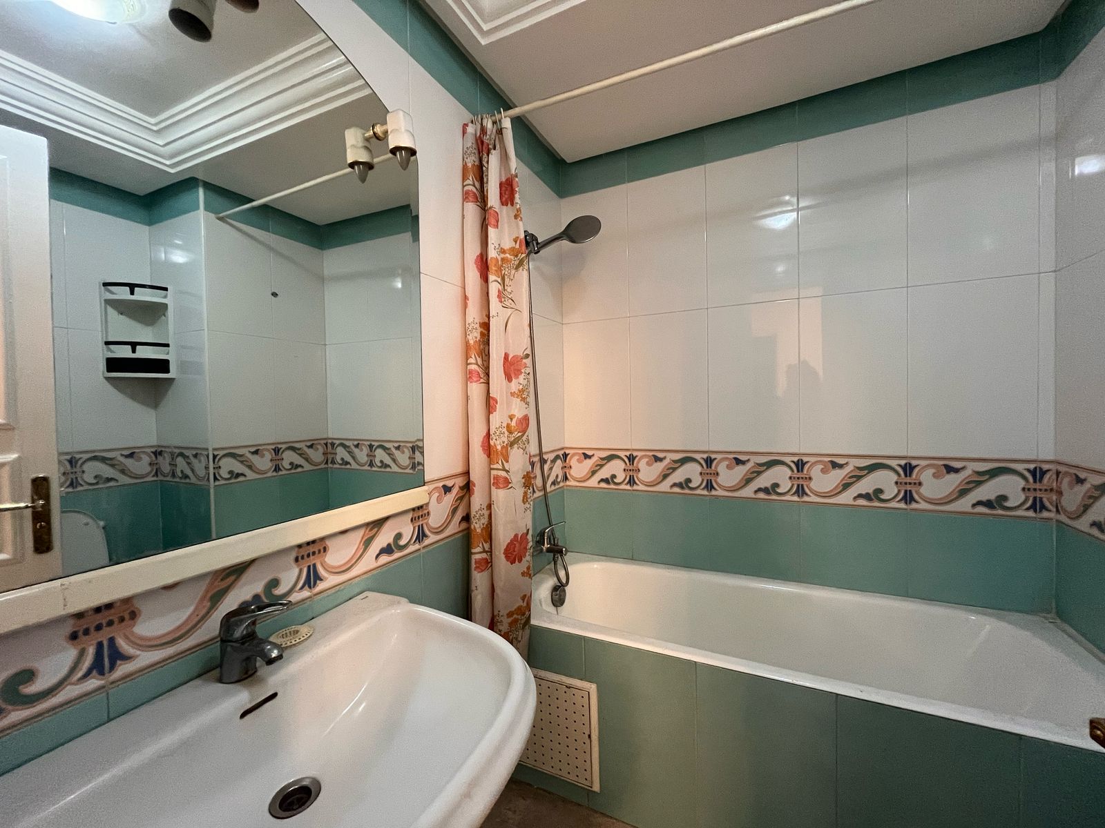 Whatsapp Image 2026 01 2t 09.42.39