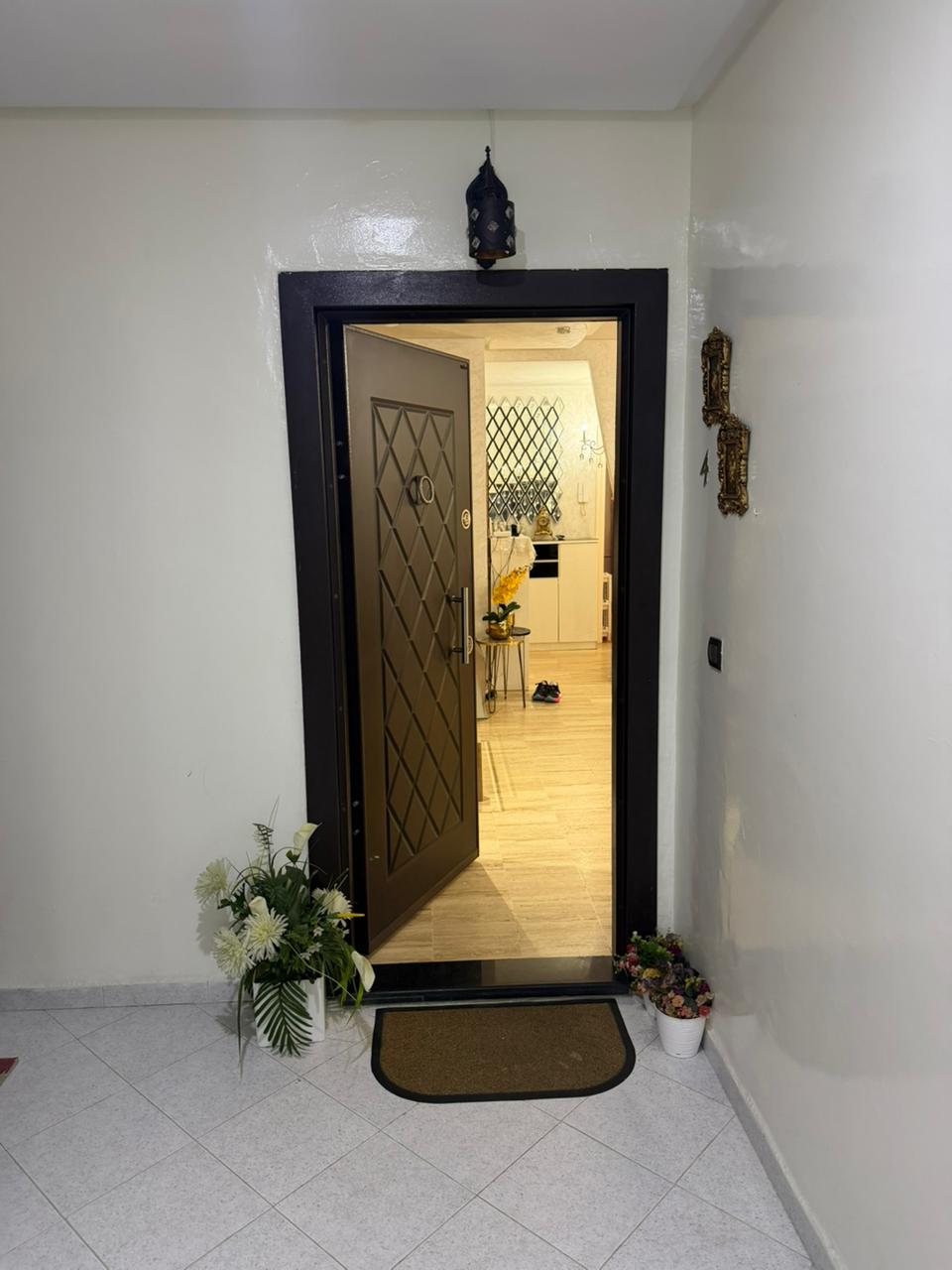 06b8cee9 53e6 4559 B4f9 37def35e2cdf