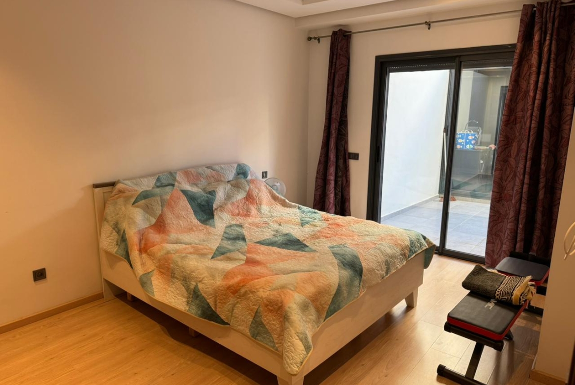 27c2a825 7ded 4df9 8227 B7c1b6451588