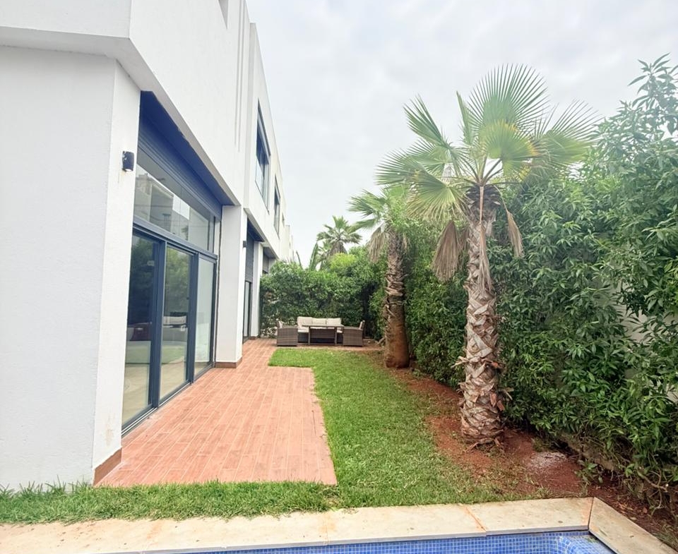 4cc1dc41 5068 42de 8d80 425da291e57c