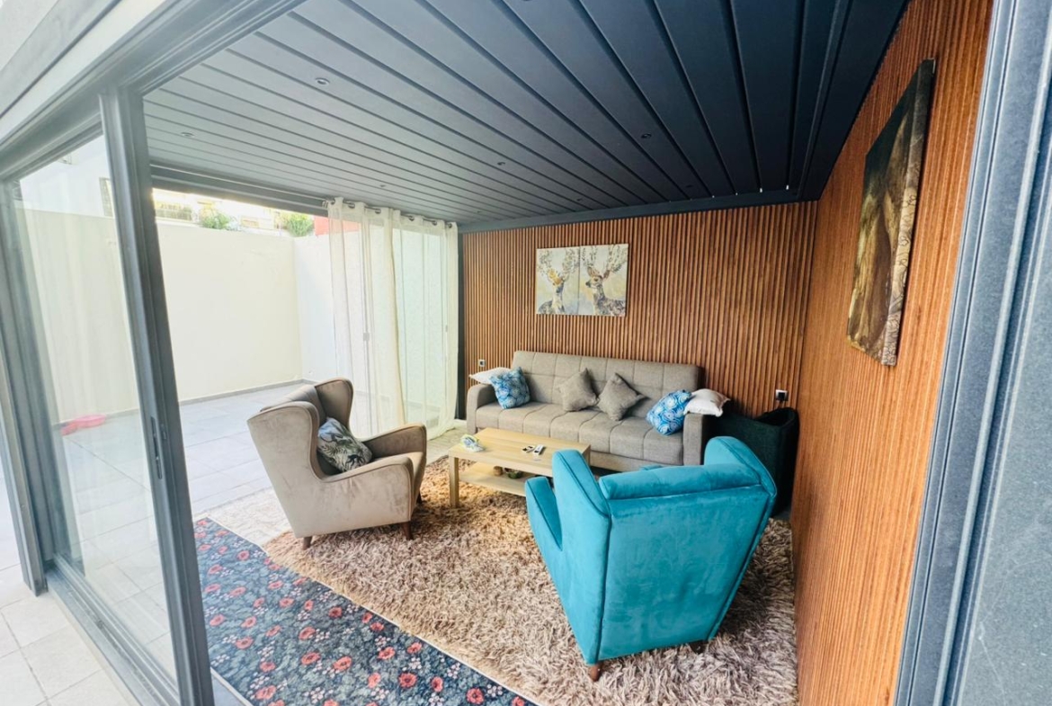 6548fd8f E0db 4581 96c1 D3ff163fd153