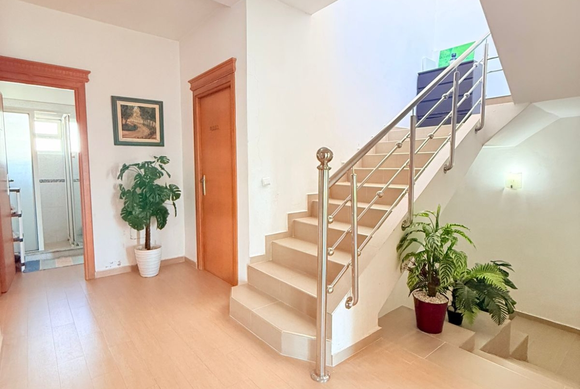 66c1bb1f Babf 4220 Be36 513c8ea76899