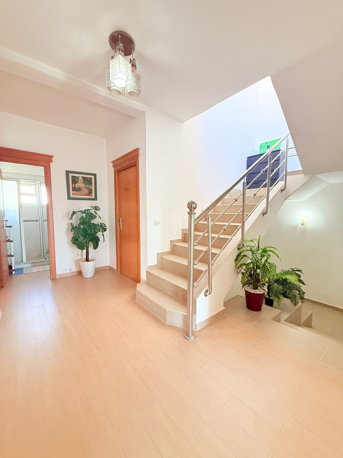 66c1bb1f Babf 4220 Be36 513c8ea76899