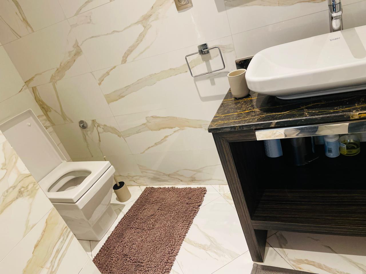 6deae861 B1af 415c 99c1 677a48b60504