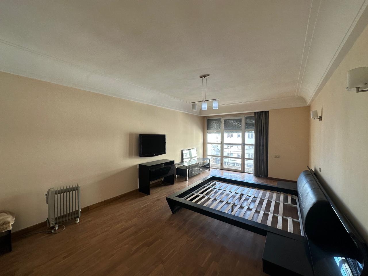 7011e142 0a4d 4434 A086 78a51fb25382