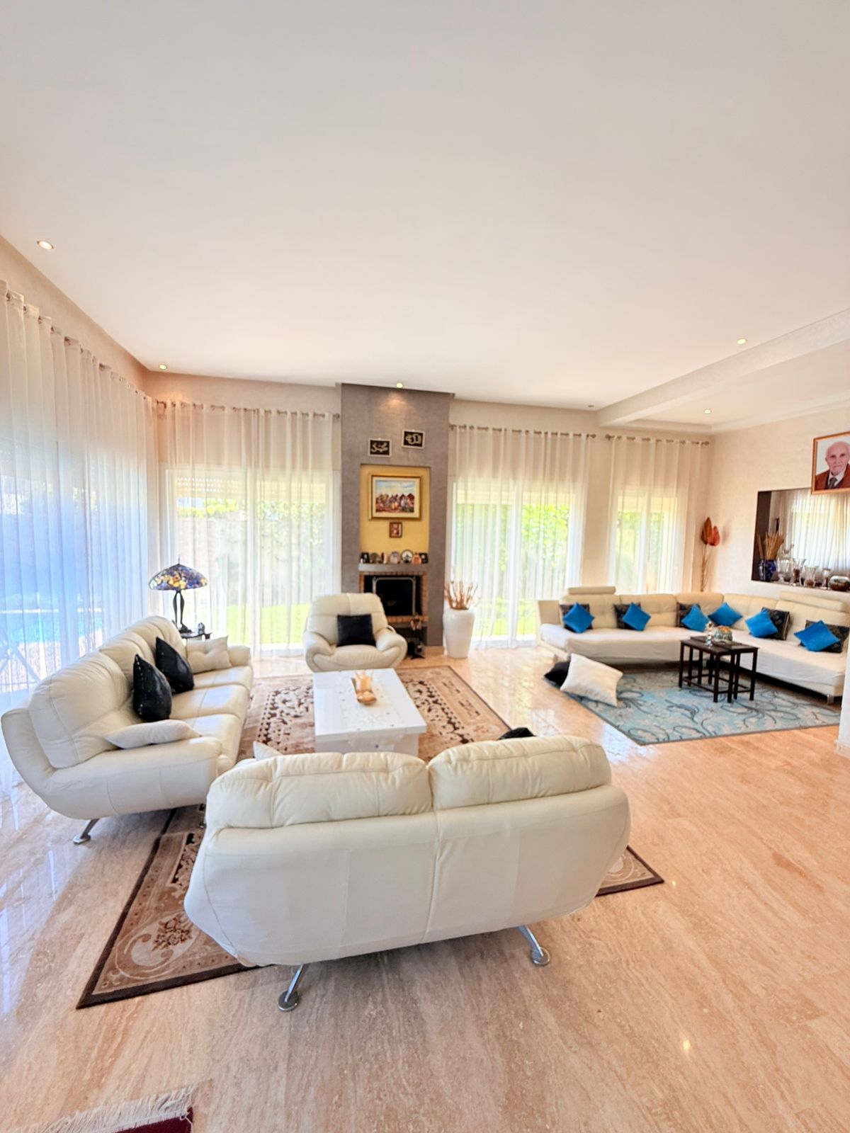 8ddc9992 D527 4802 9484 B1dd8597d94b