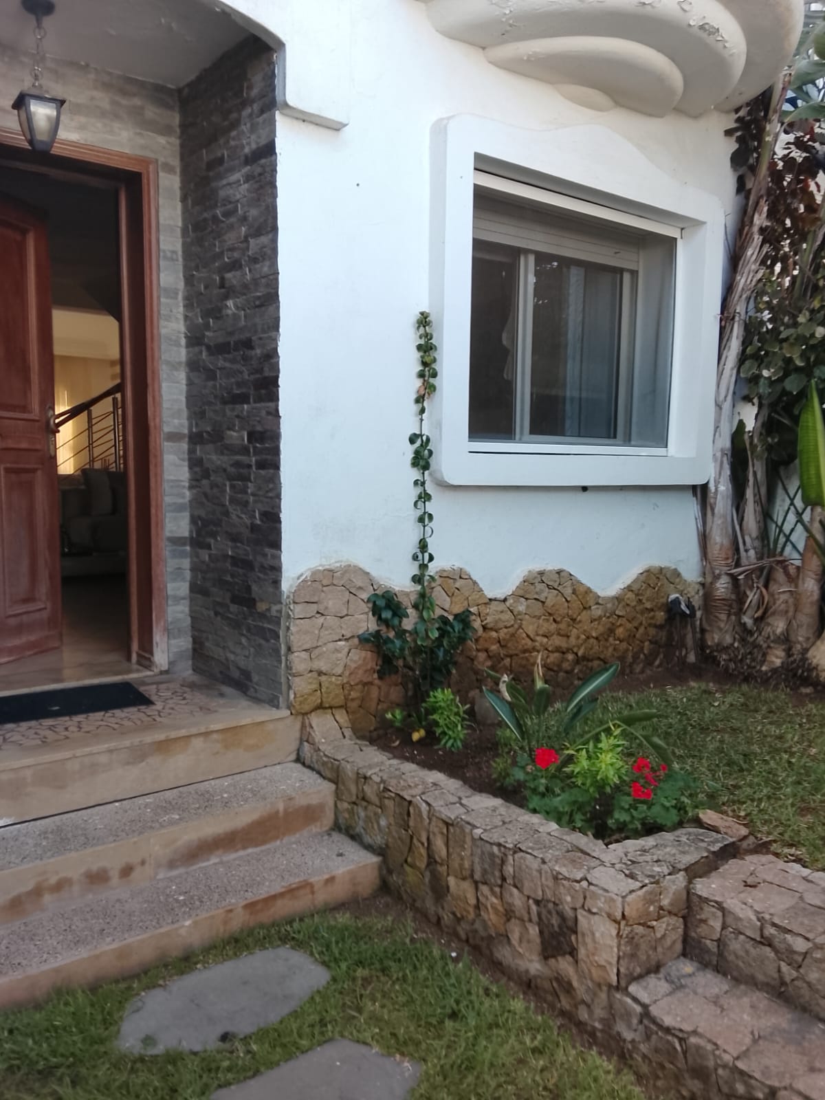 97891b62 9ec3 473a A127 8fa2c643e8ff