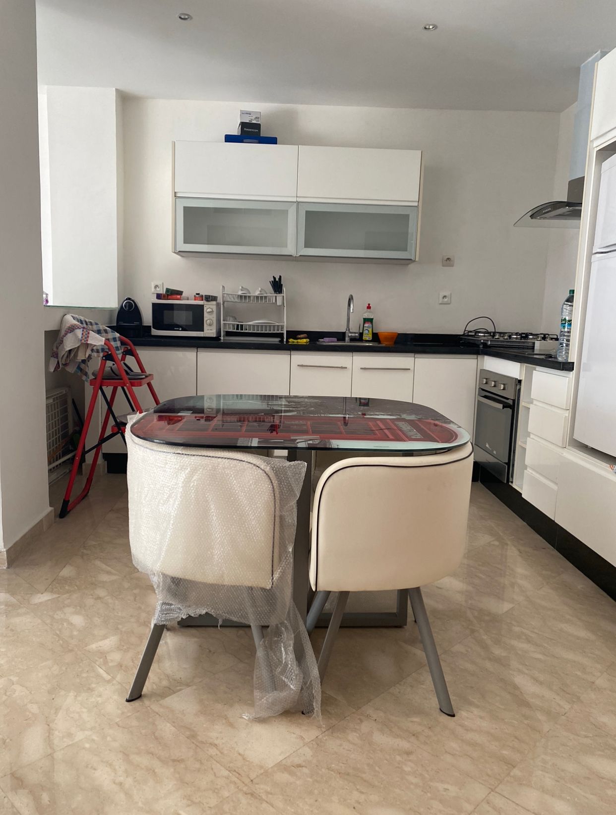 B5717c10 3431 44f4 Ad90 Afc824e959ac