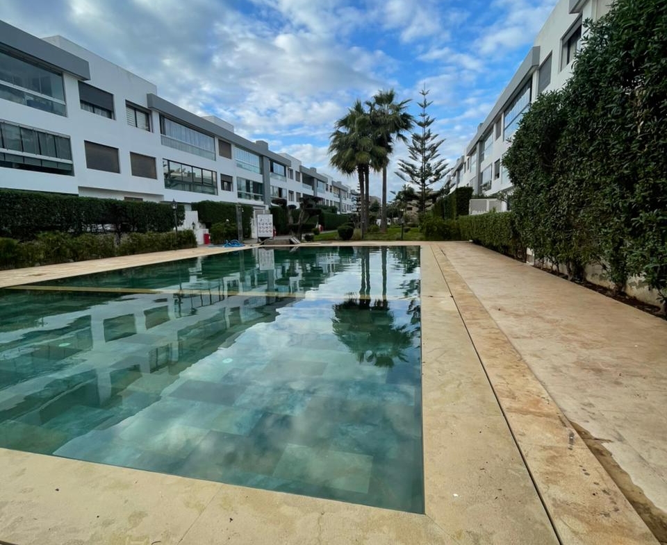 B8598979 F481 4843 80e1 40bb509b1fc9