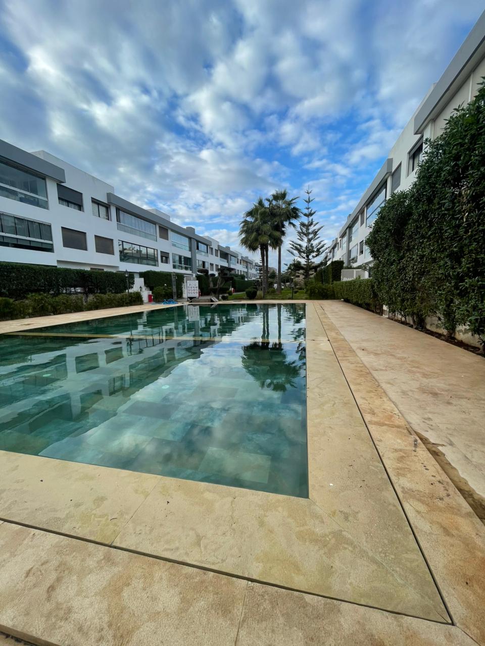 B8598979 F481 4843 80e1 40bb509b1fc9