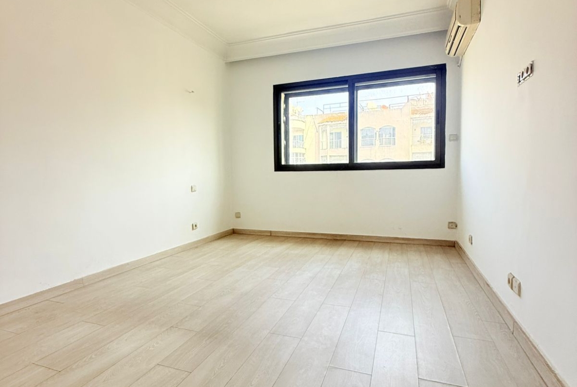 B8d83095 2ac1 4ceb B890 4f89349e88cb