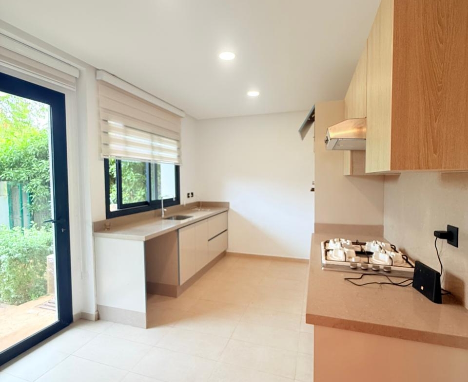 Fb88a41d 61fb 4e14 A5ff Bb67e303c915