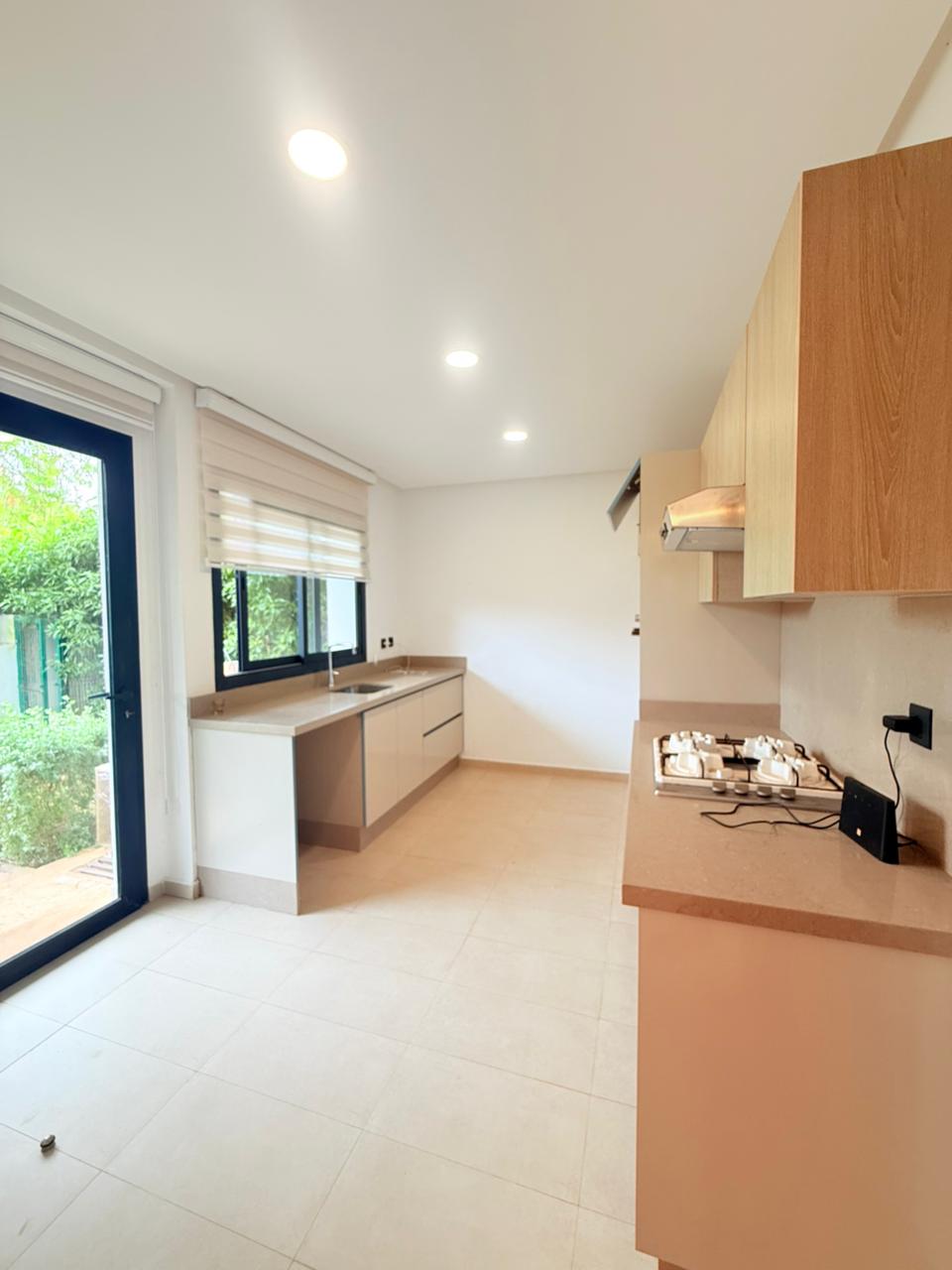 Fb88a41d 61fb 4e14 A5ff Bb67e303c915